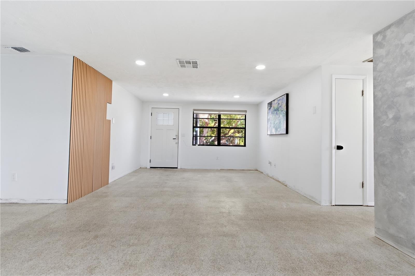 TAHITIAN HOMES - Residential