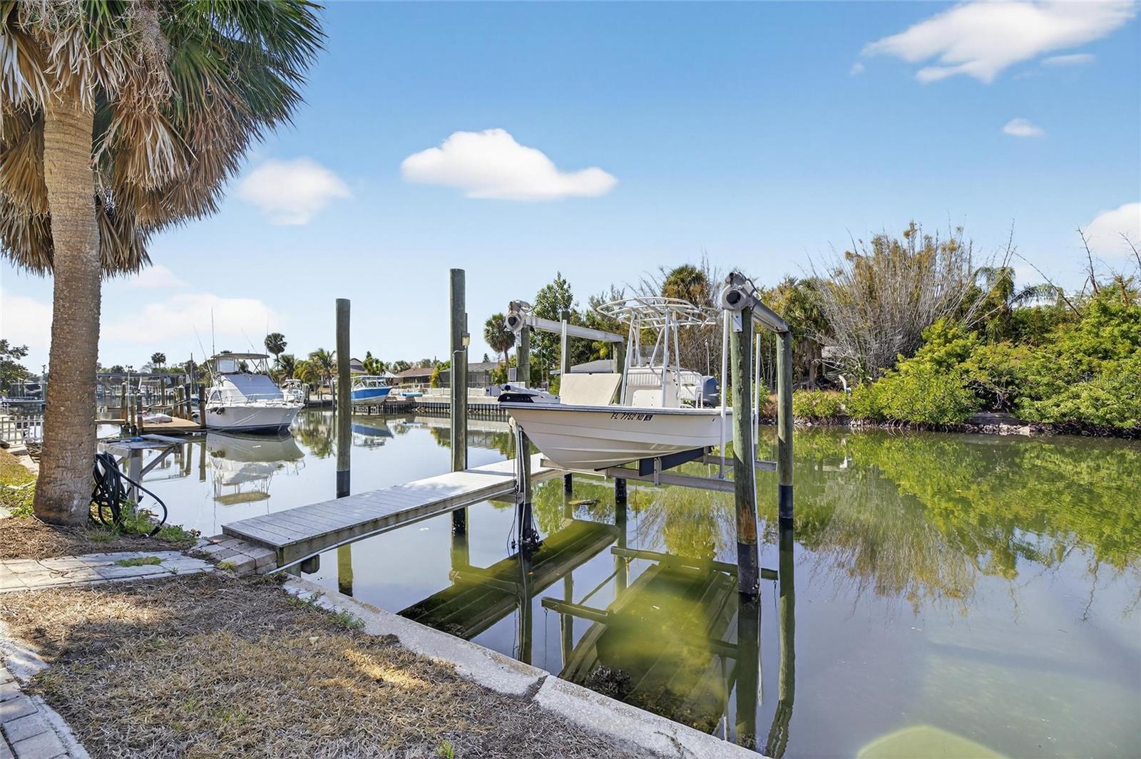 APOLLO BEACH UNIT TWO - Residential Lease