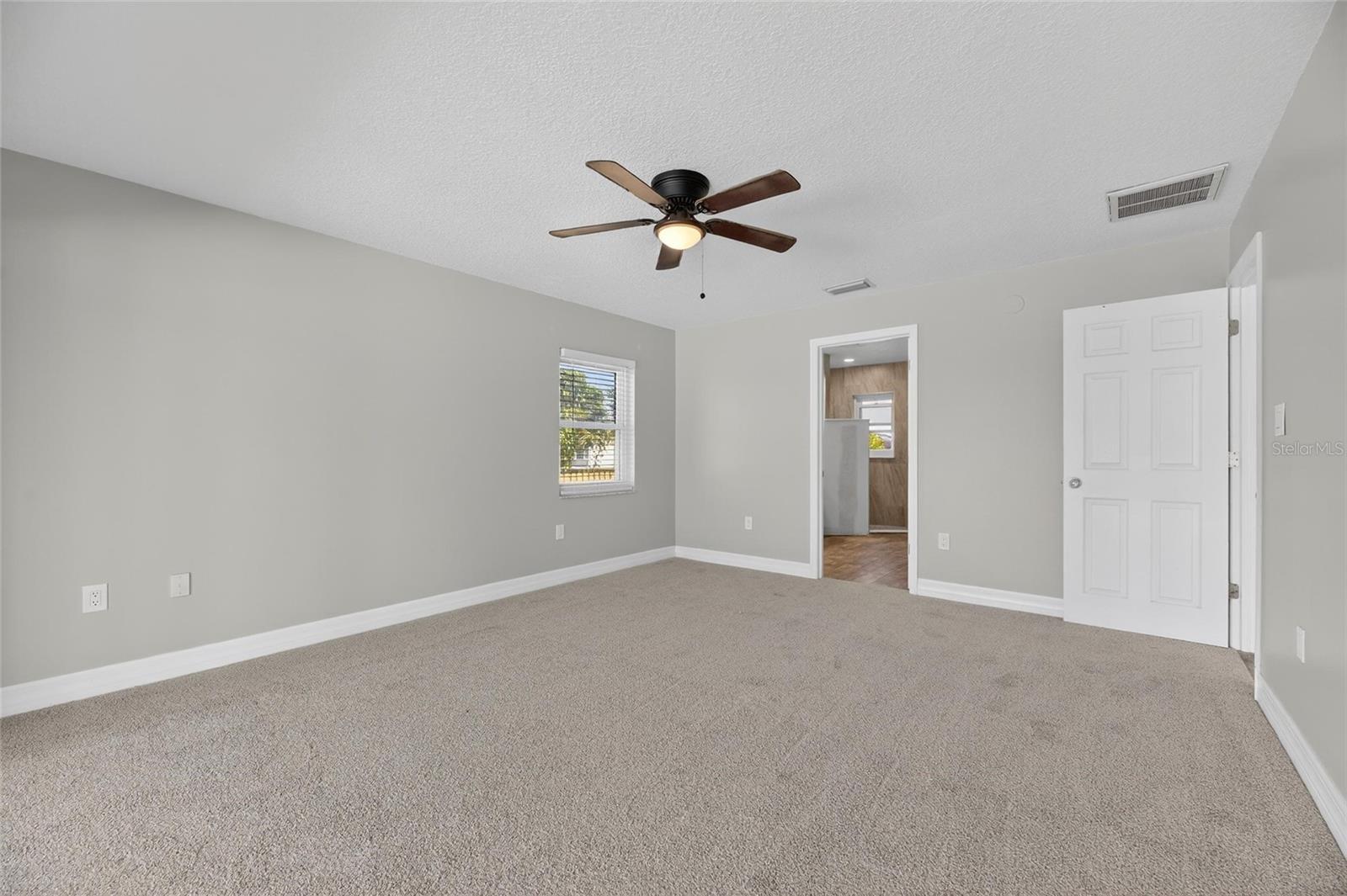 APOLLO BEACH UNIT TWO - Residential Lease