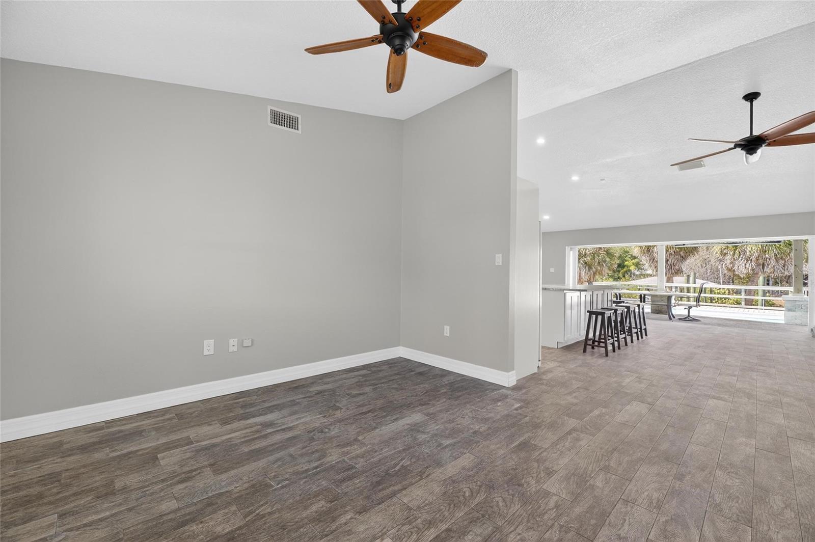 APOLLO BEACH UNIT TWO - Residential Lease