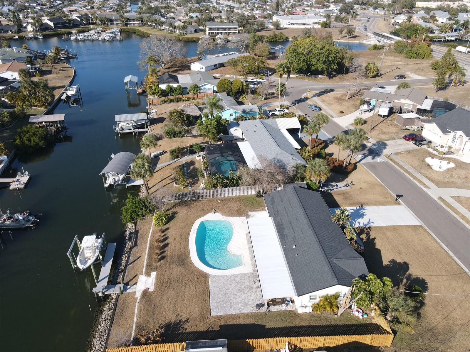 APOLLO BEACH UNIT TWO - Residential Lease