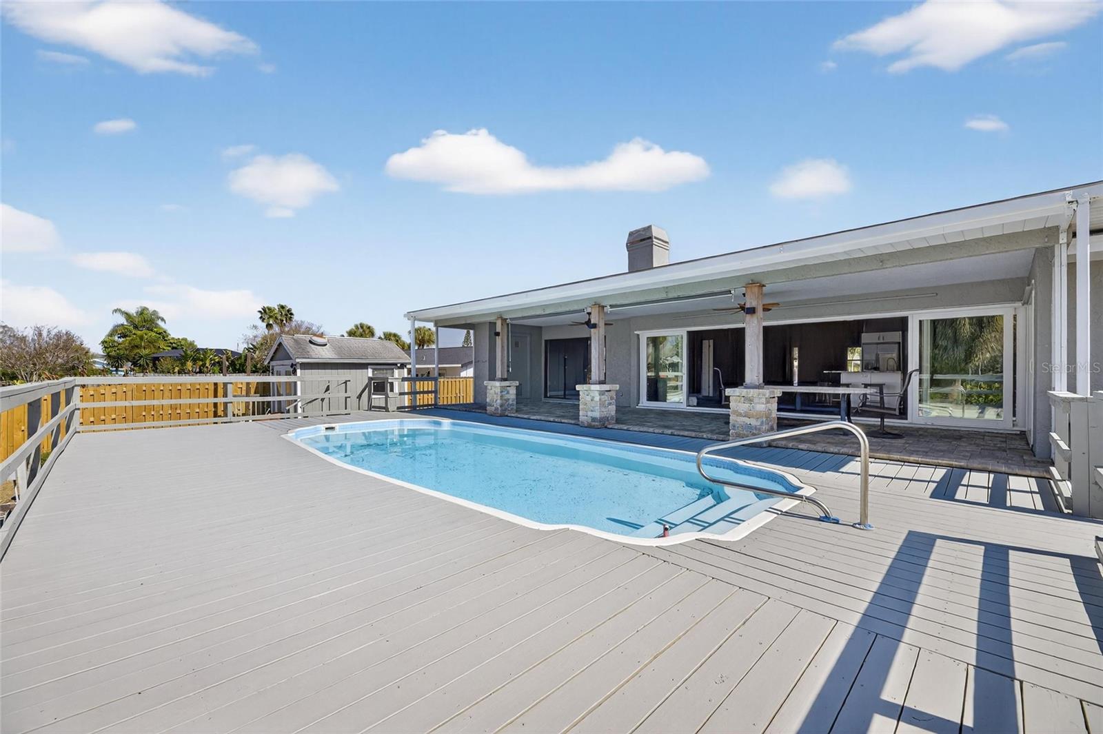 APOLLO BEACH UNIT TWO - Residential Lease