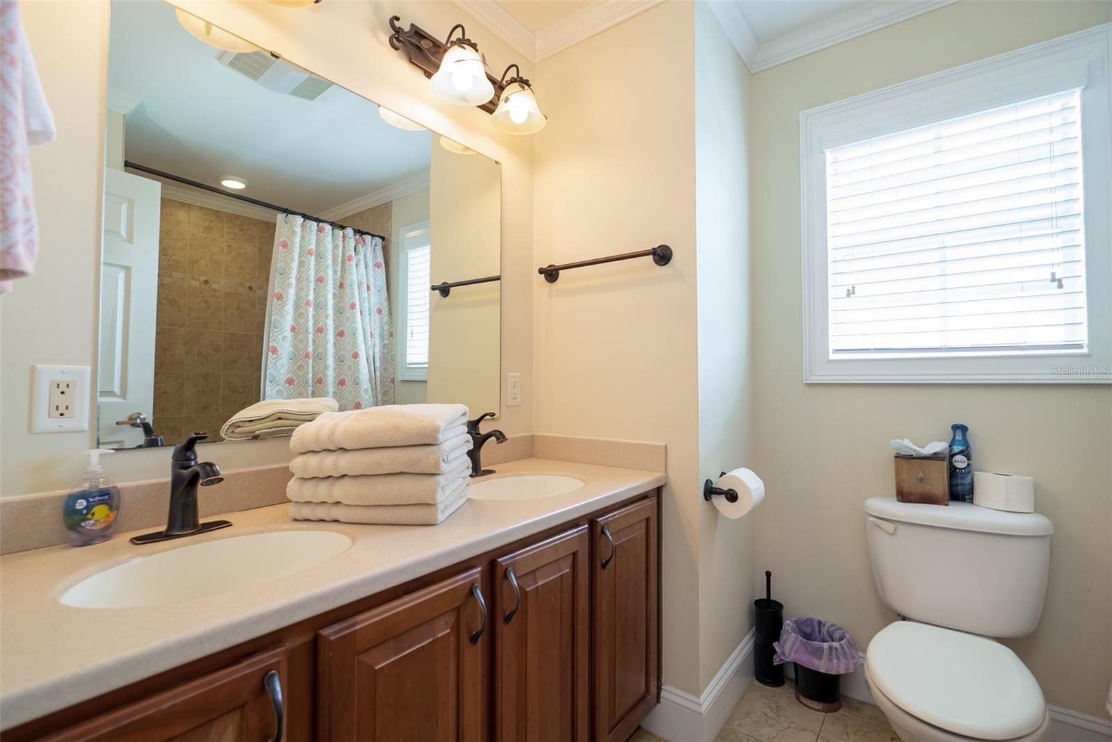 ILEXHURST - Residential Income