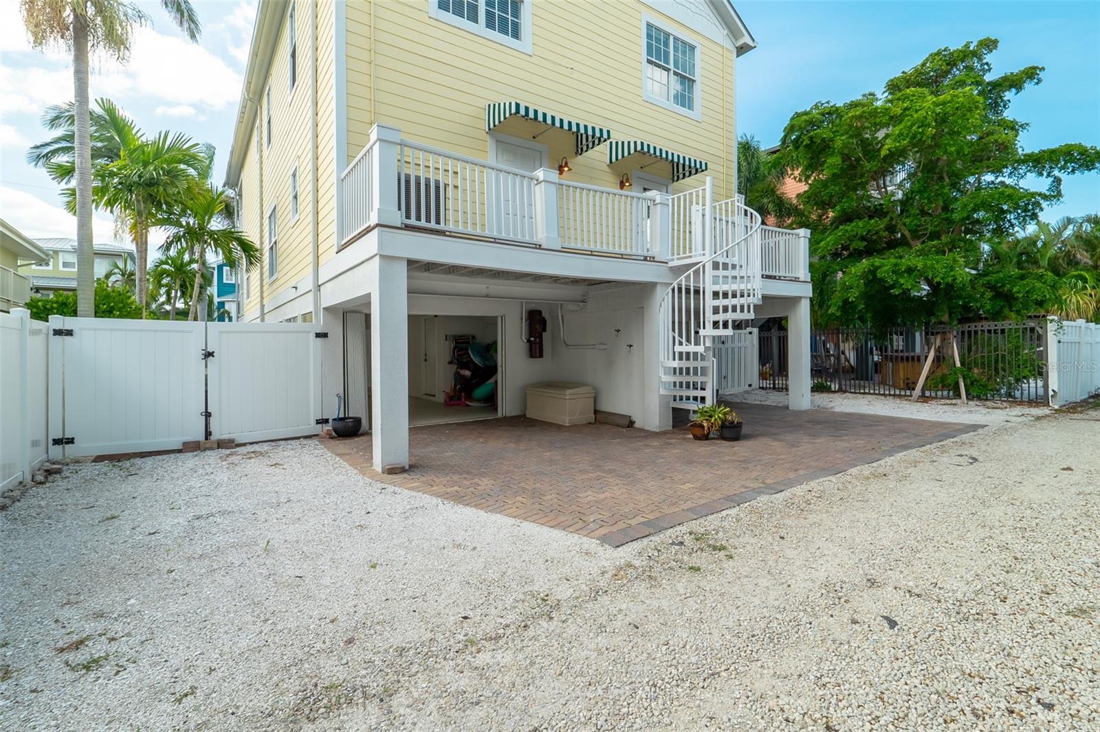 ILEXHURST - Residential Income