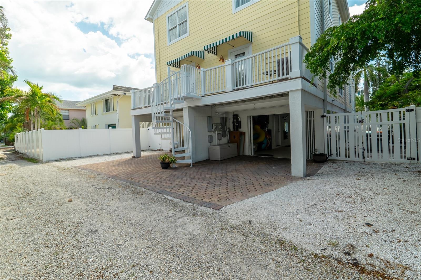 ILEXHURST - Residential Income