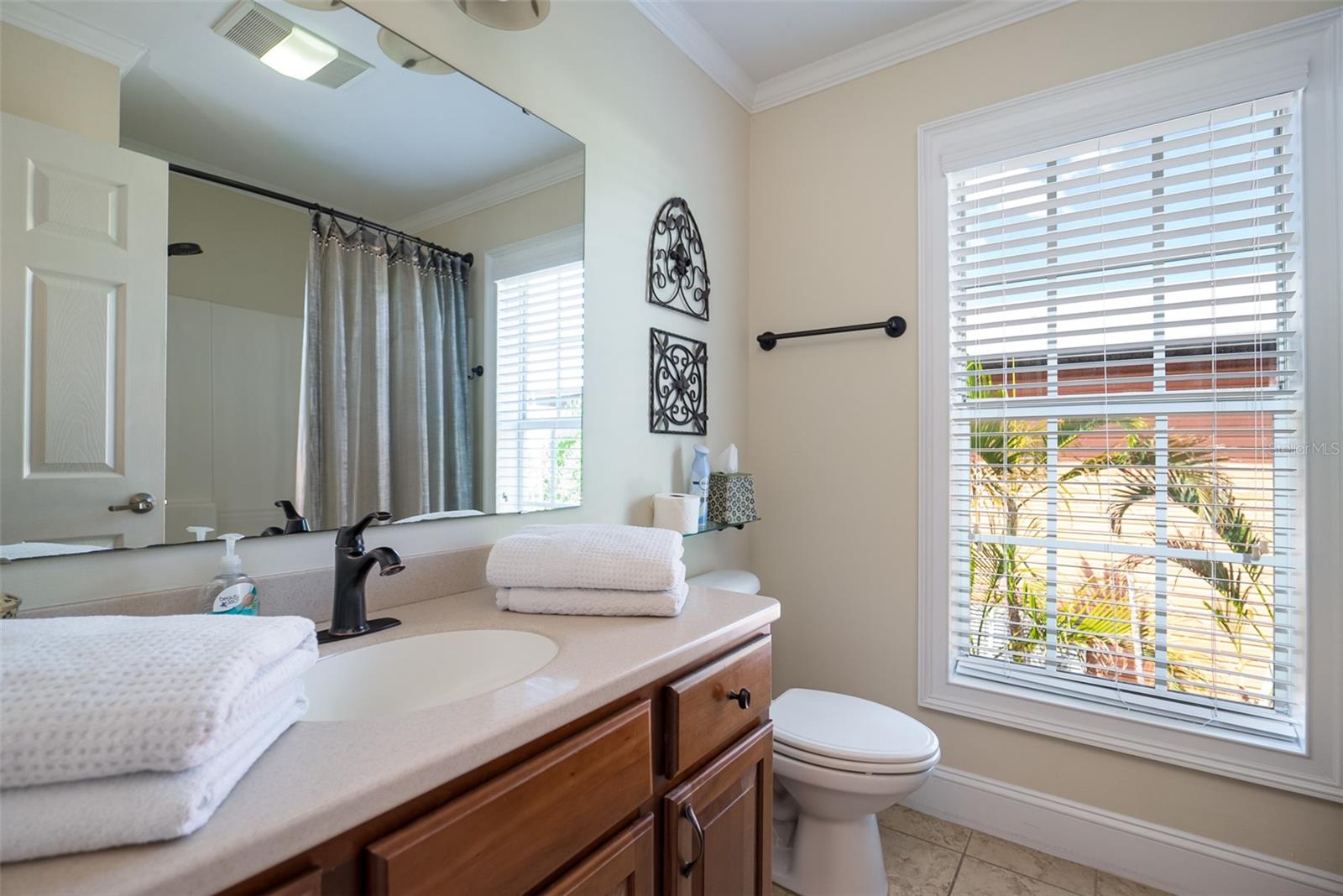 ILEXHURST - Residential Income