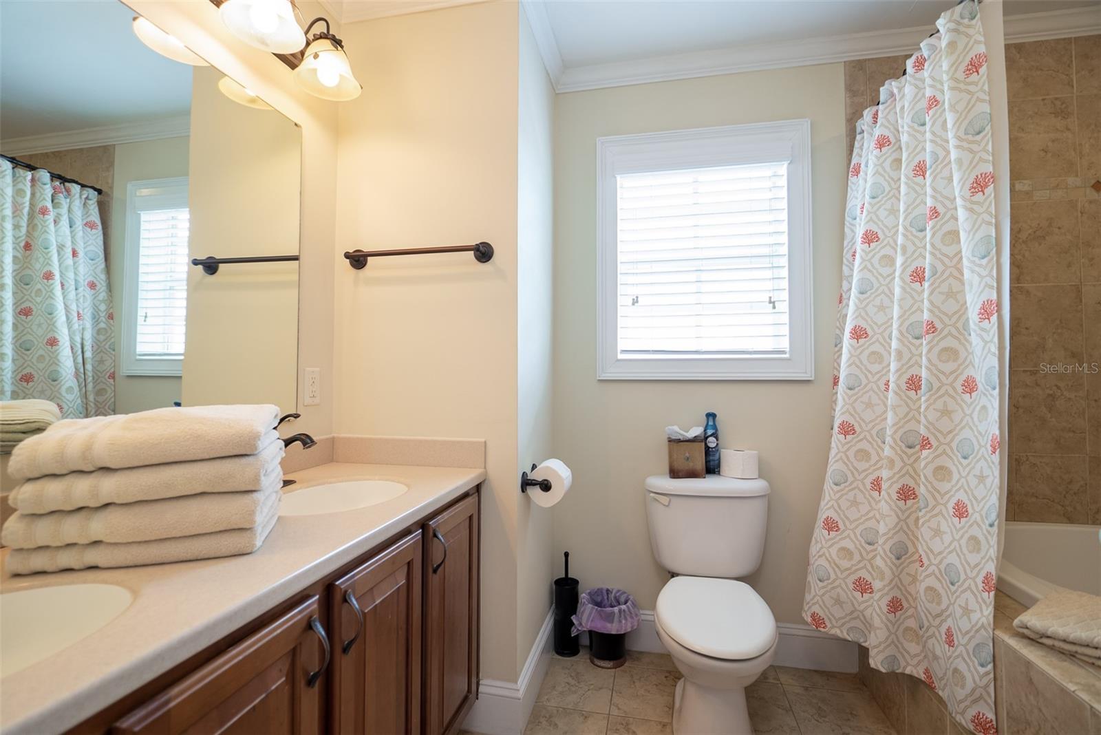 ILEXHURST - Residential Income