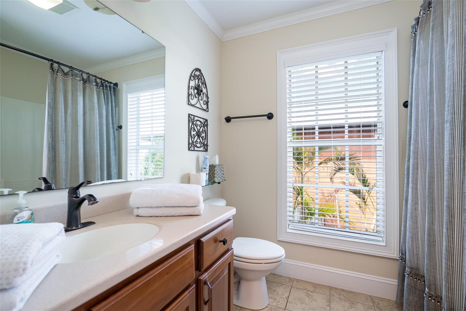 ILEXHURST - Residential Income