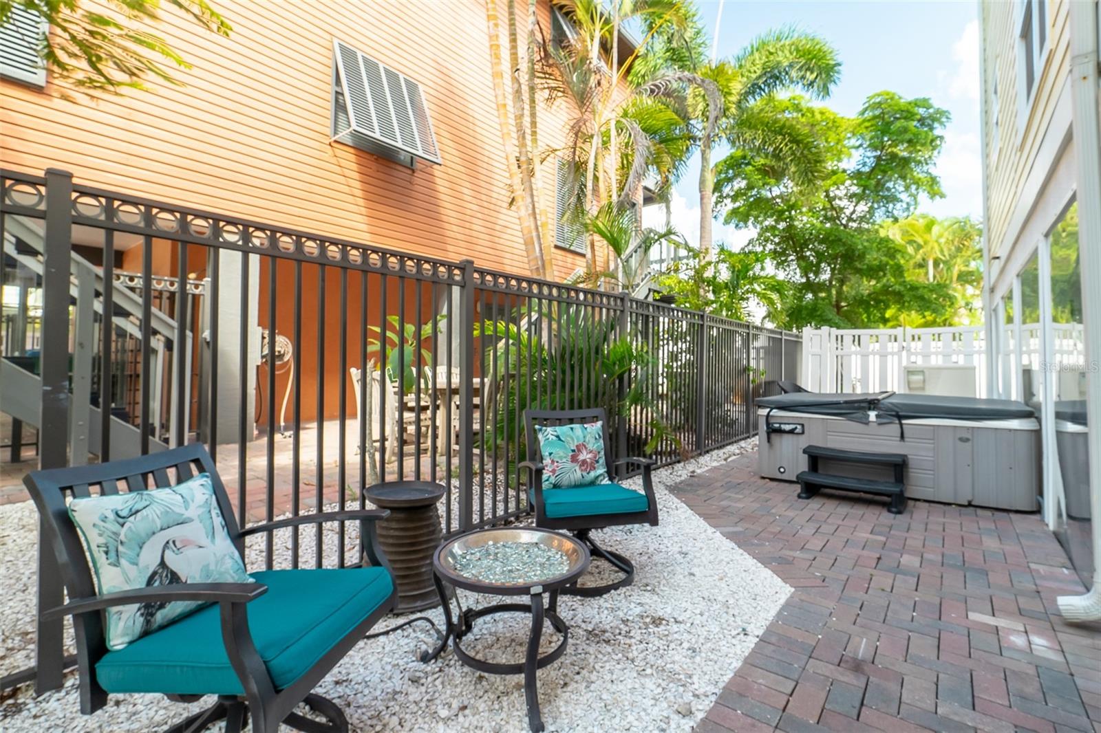 ILEXHURST - Residential Income