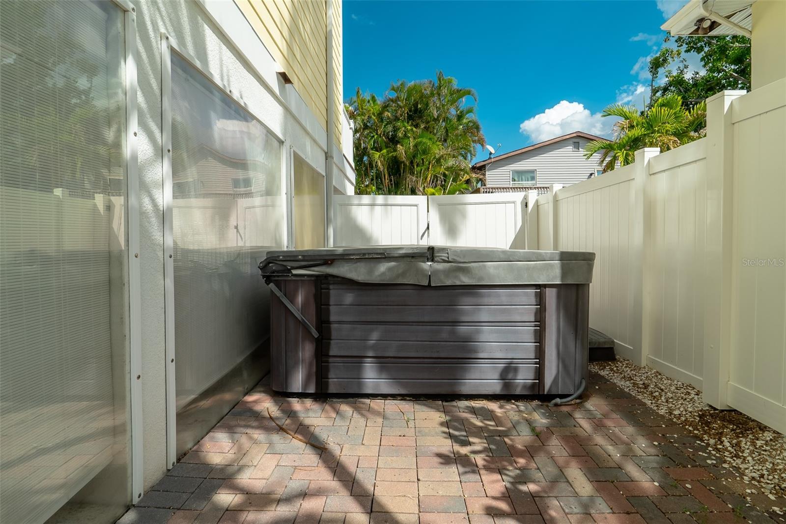 ILEXHURST - Residential Income