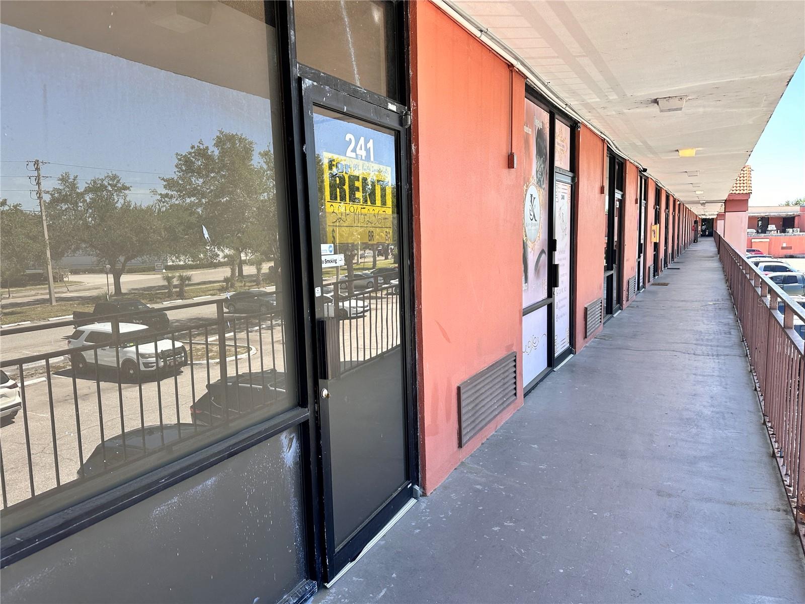 ALLIANCE - Commercial Lease