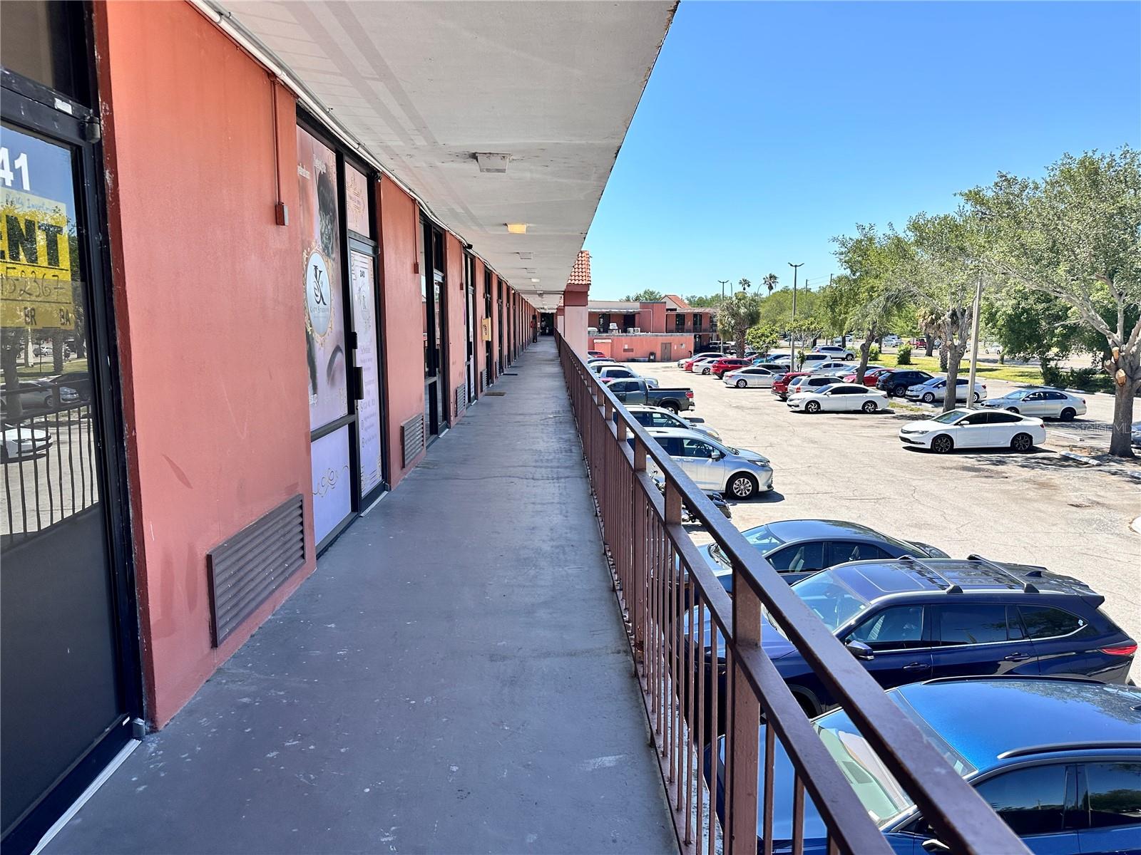 ALLIANCE - Commercial Lease