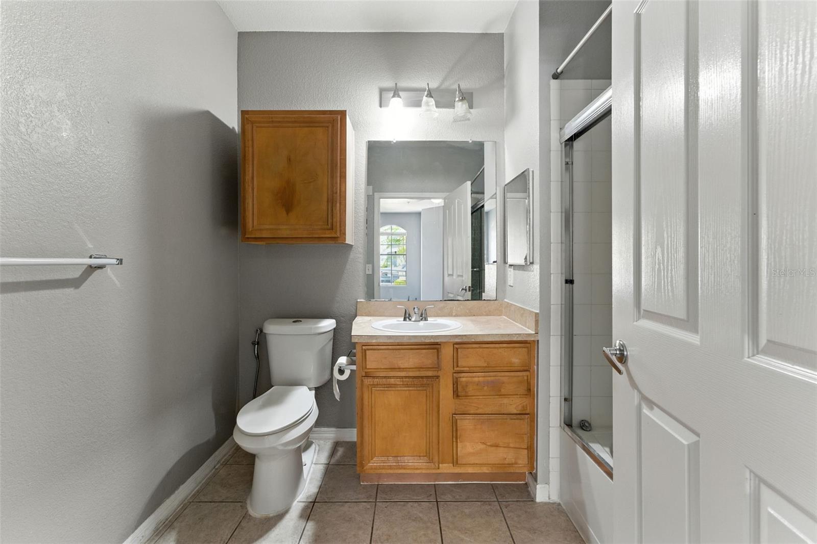 SERENATA CONDO - Residential Lease