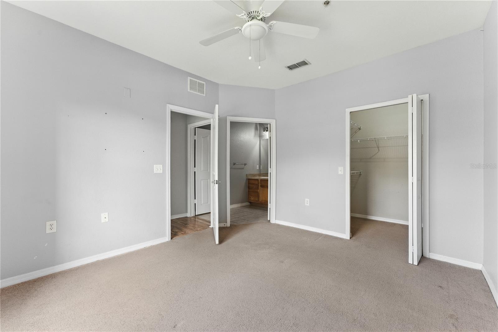 SERENATA CONDO - Residential Lease