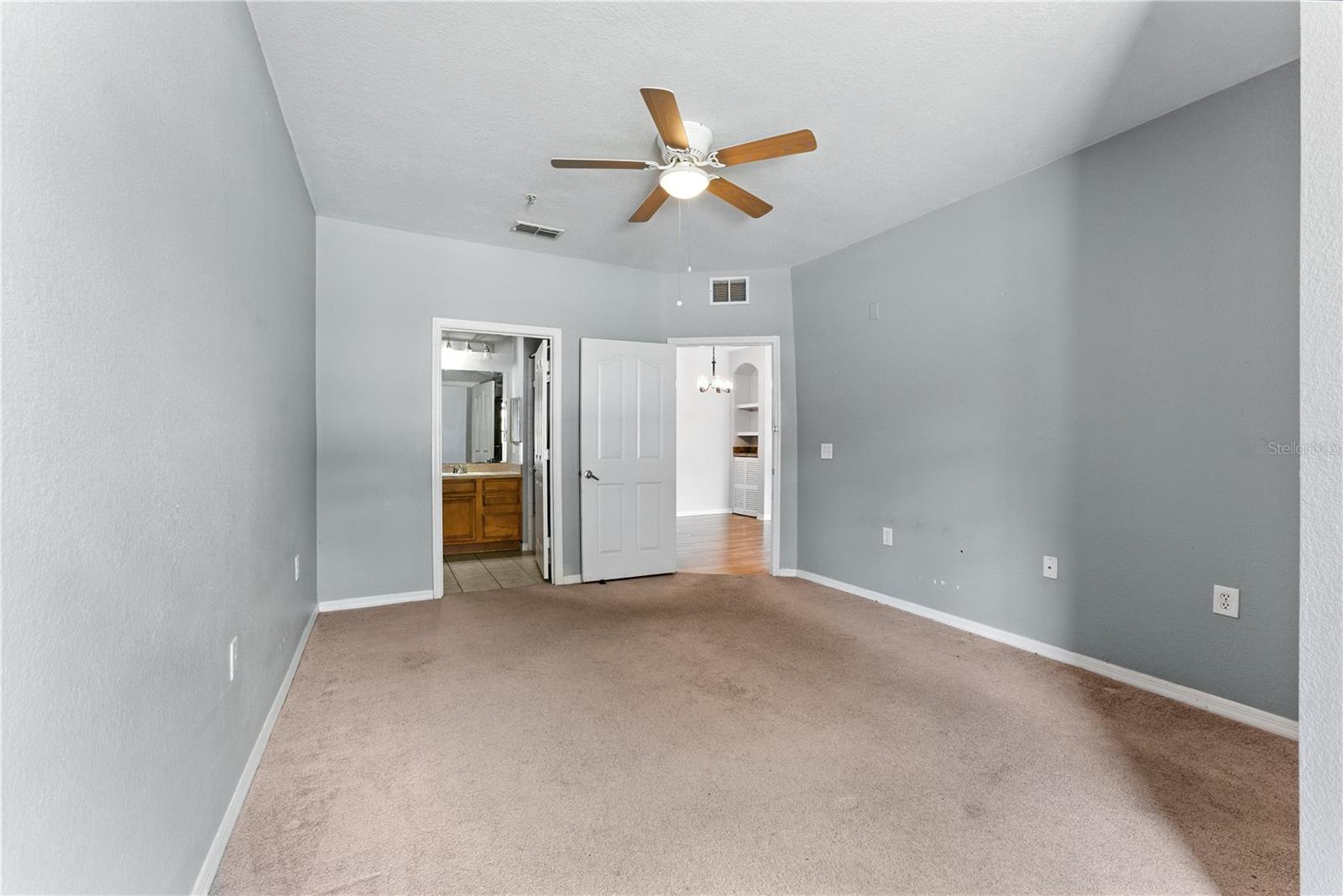 SERENATA CONDO - Residential Lease