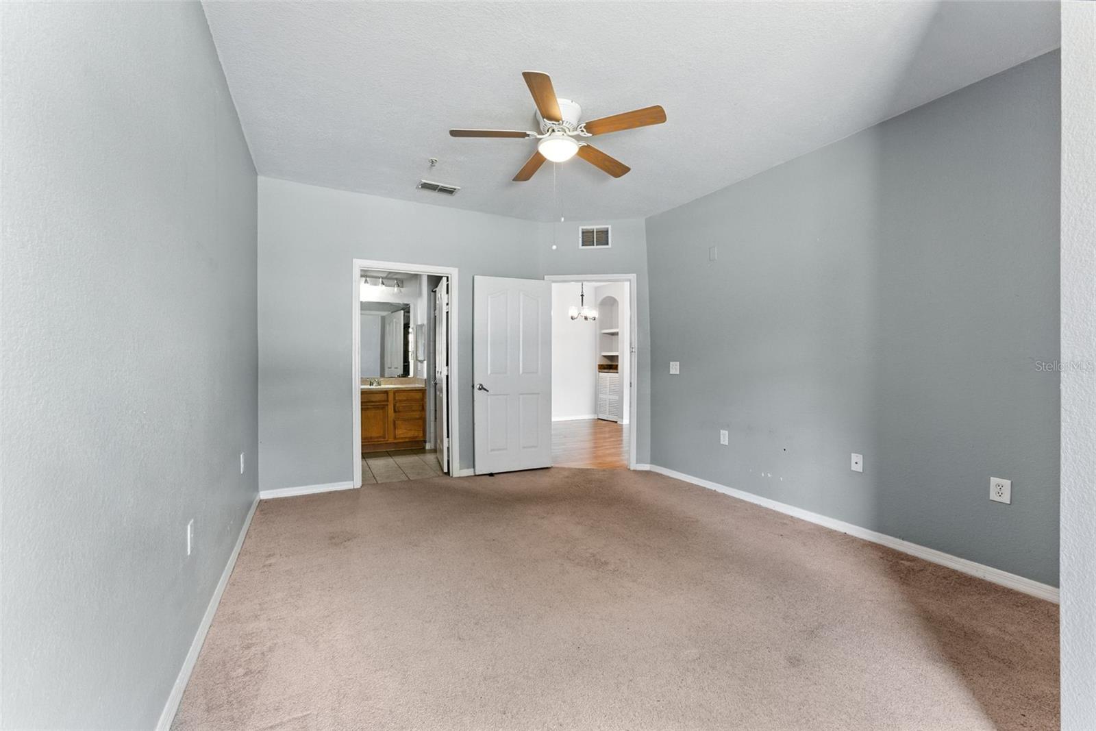 SERENATA CONDO - Residential Lease