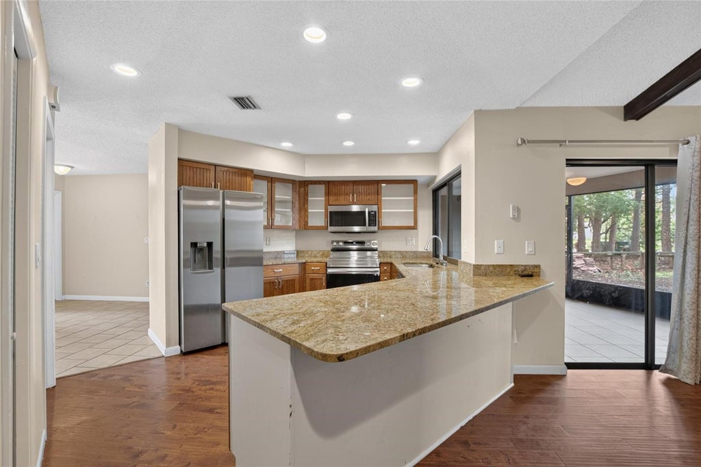 Photo of 1201 Sandalwood Drive, Plant City, FL 33563 (MLS # TB8519054)