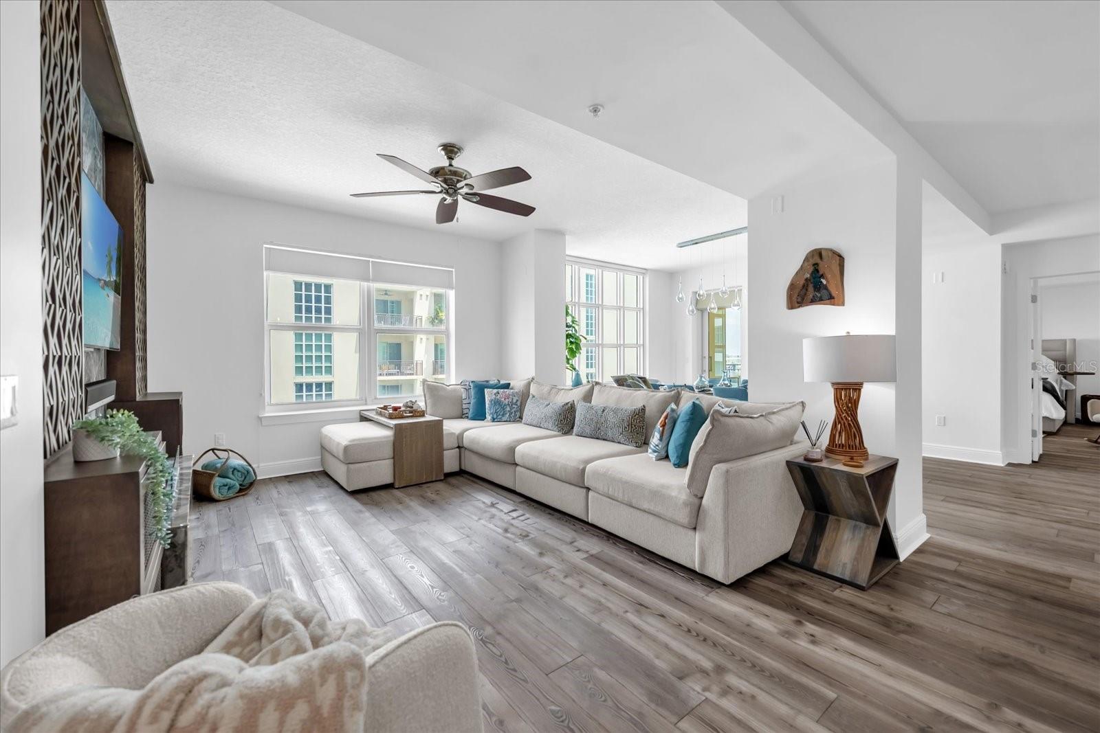 VENTANA A CONDO - Residential Lease