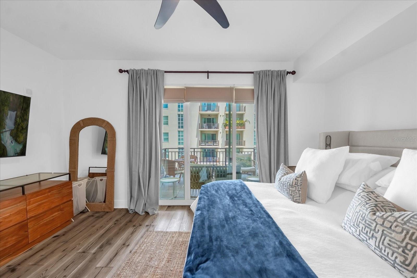 VENTANA A CONDO - Residential Lease