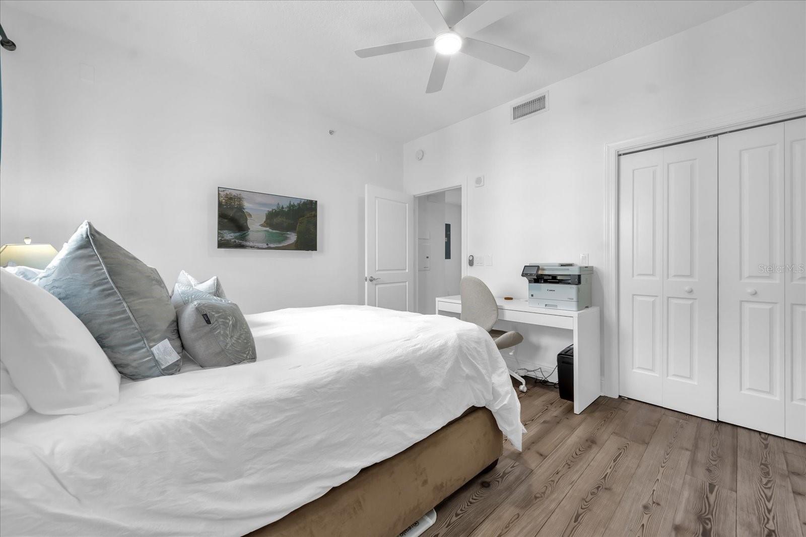 VENTANA A CONDO - Residential Lease