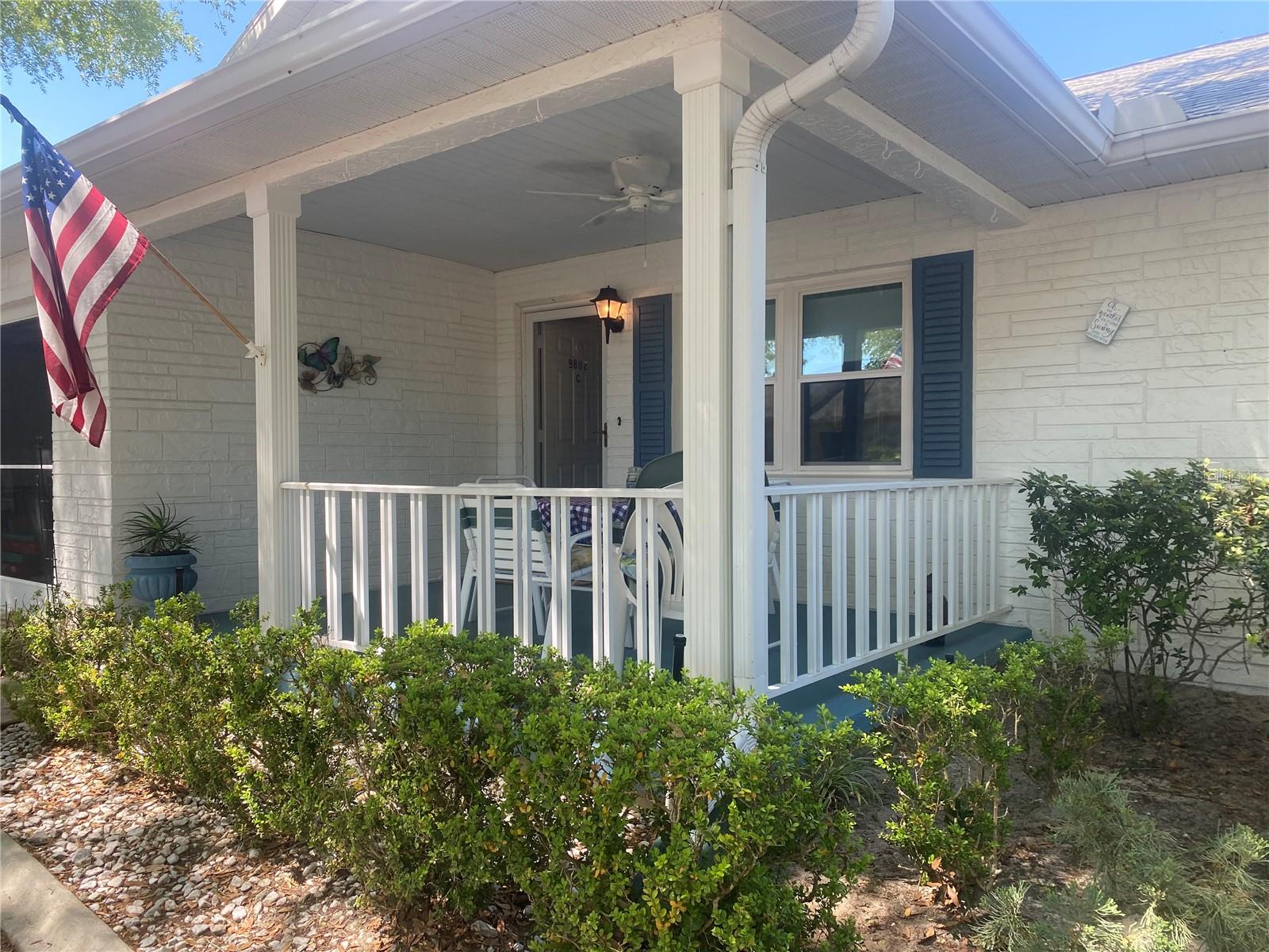 CIRCLE SQUARE WOODS - Residential