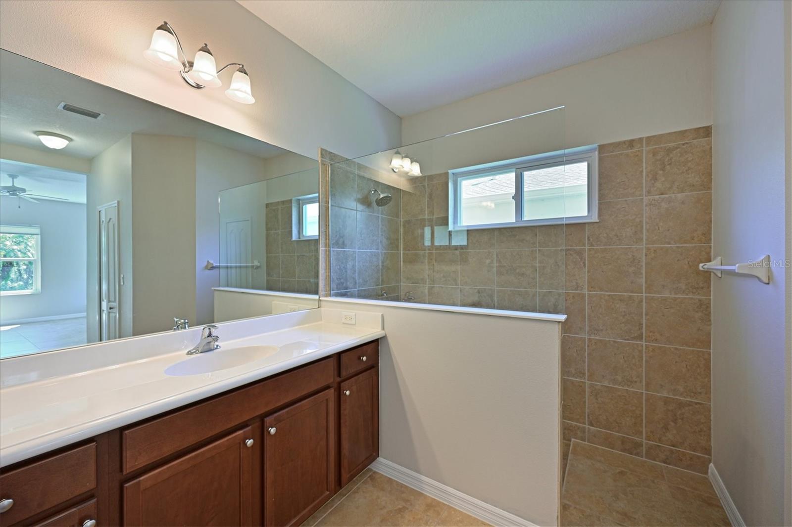 WOODBROOK - Residential