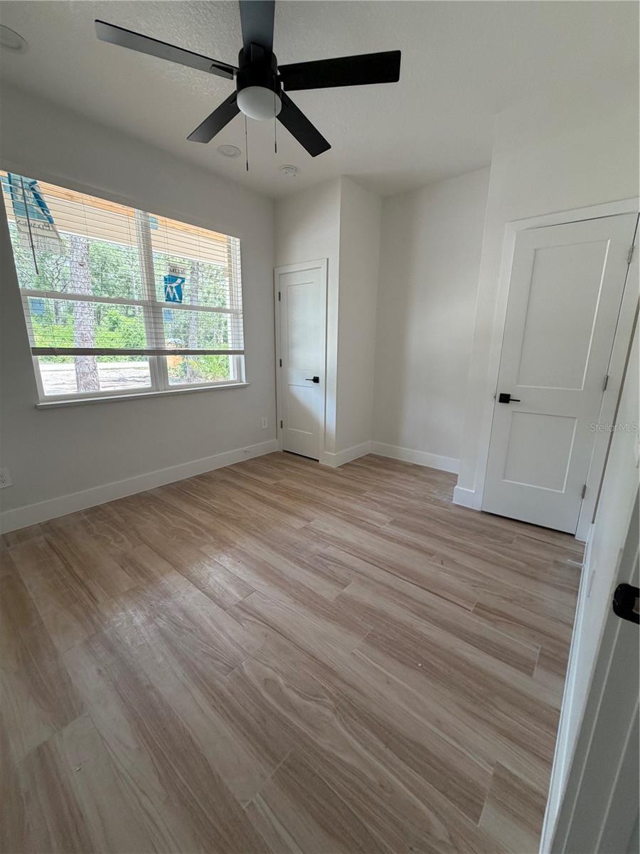 ROYAL TRAILS UNIT 01 - Residential