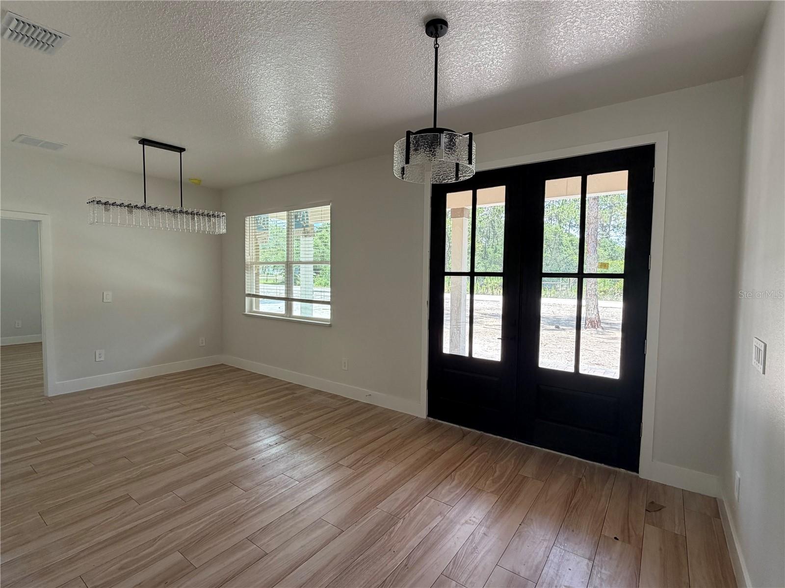 ROYAL TRAILS UNIT 01 - Residential