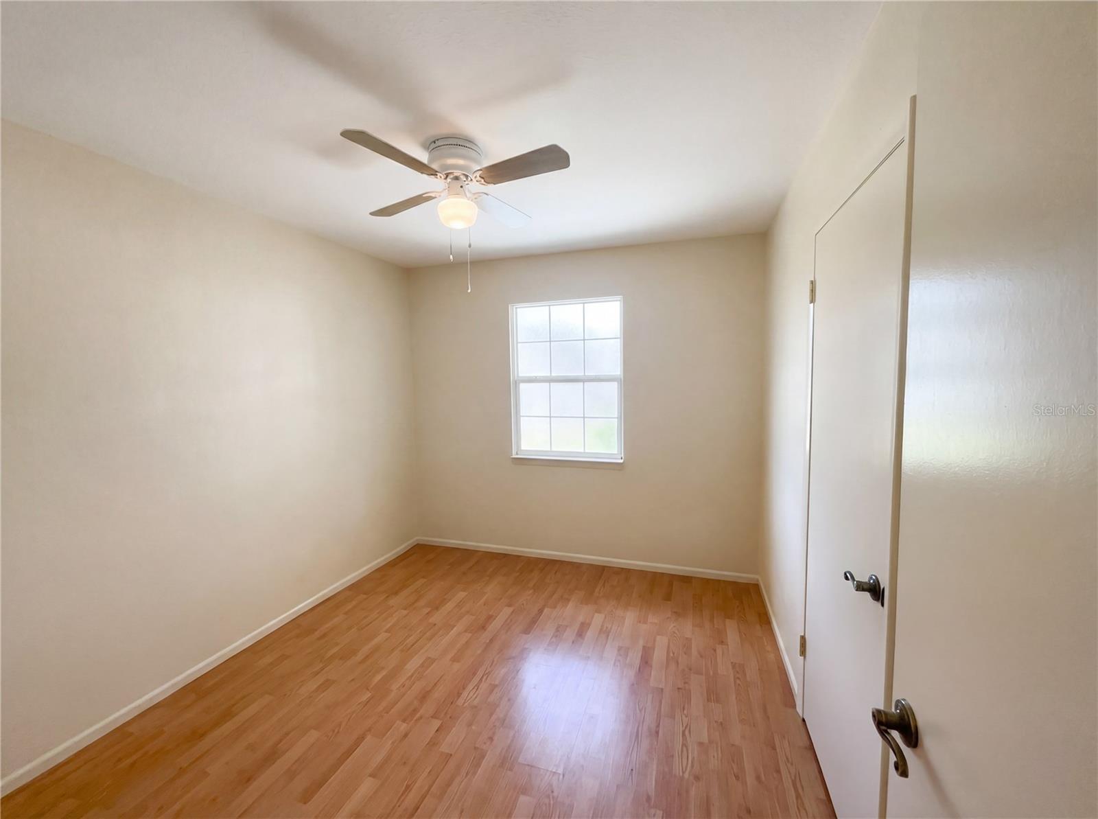 OAKWOOD SHORES - Residential