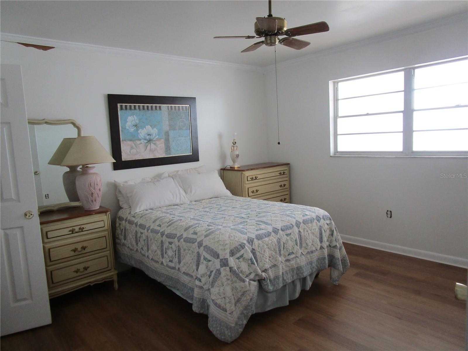 TOWN APTS CONDO - Residential