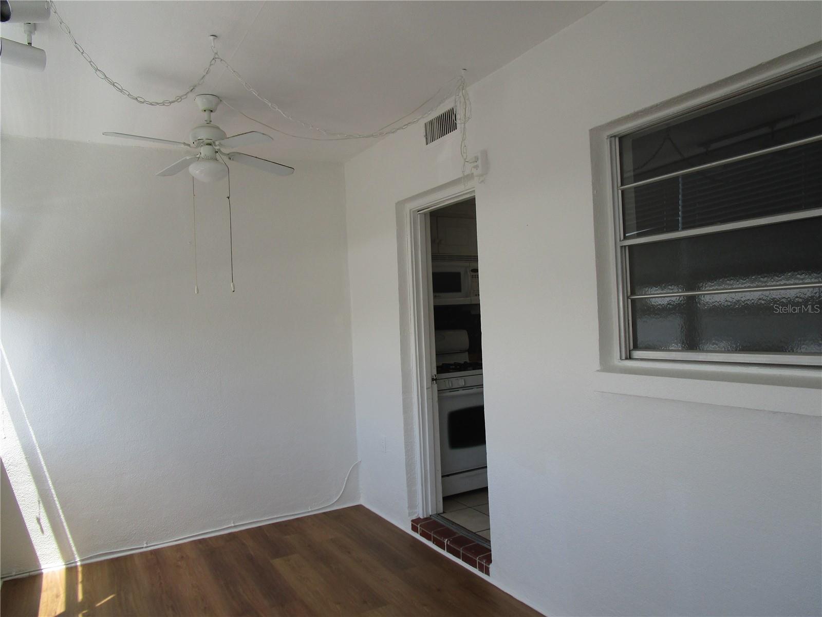 TOWN APTS CONDO - Residential