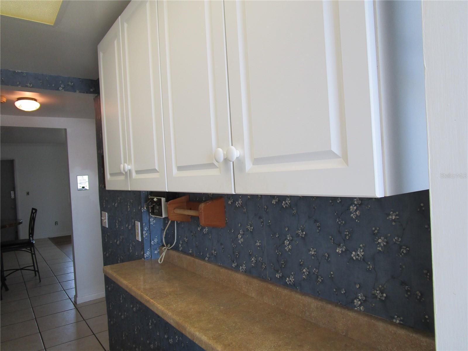 TOWN APTS CONDO - Residential