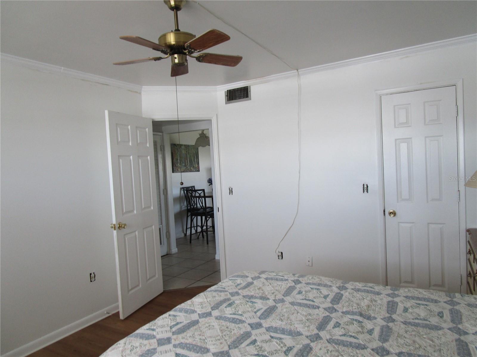 TOWN APTS CONDO - Residential