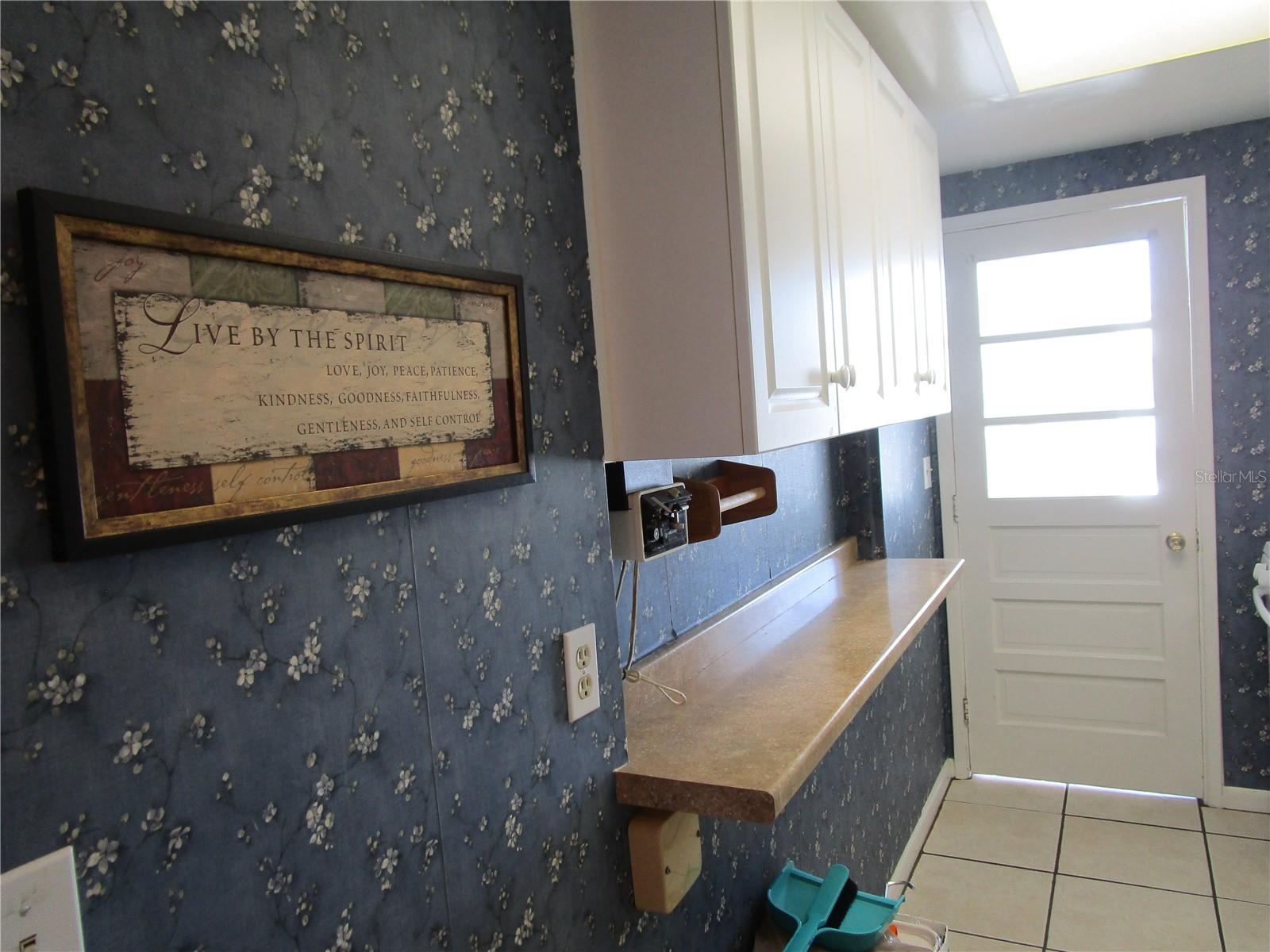 TOWN APTS CONDO - Residential