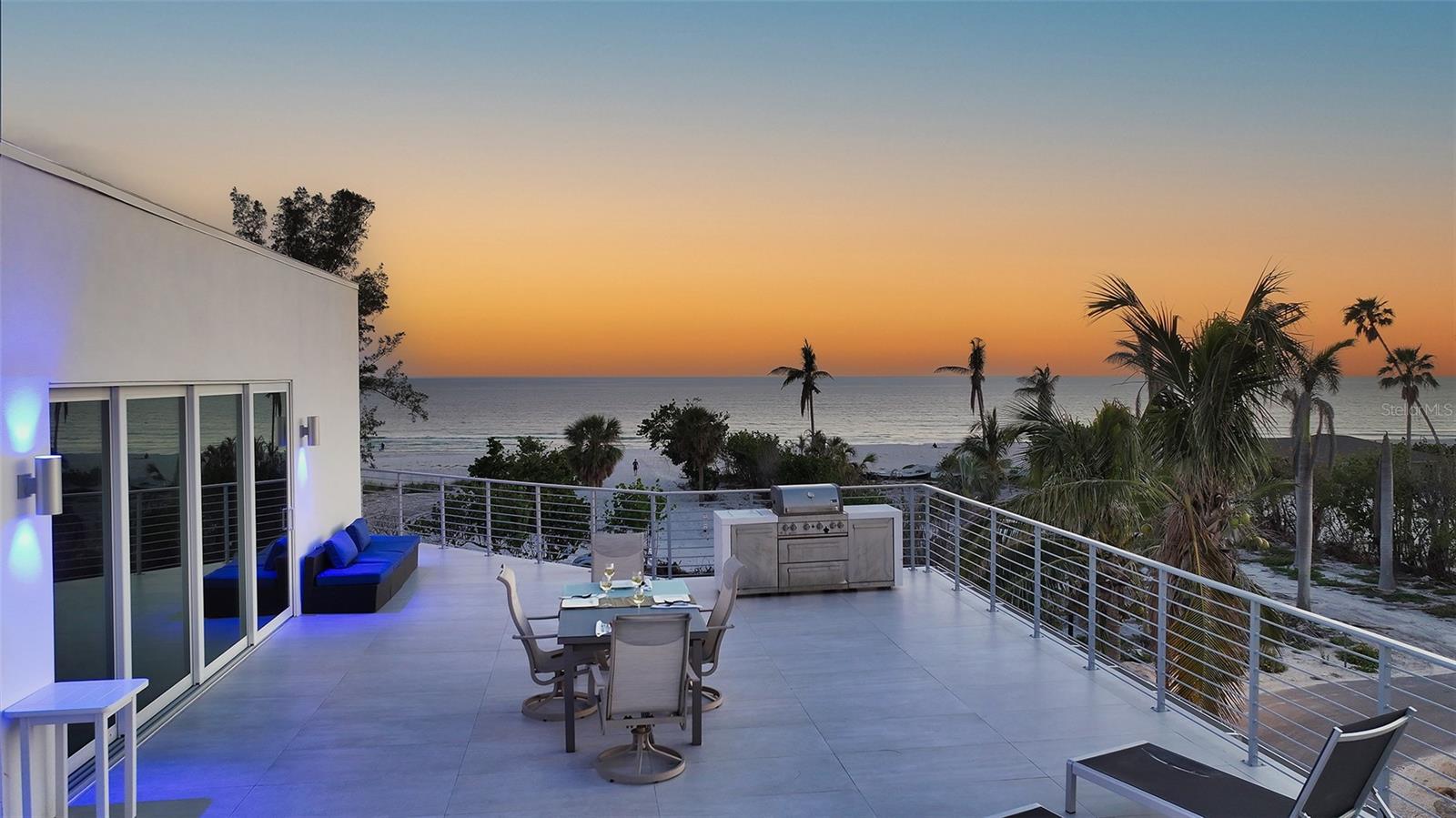 SLEEPY LAGOON - Residential