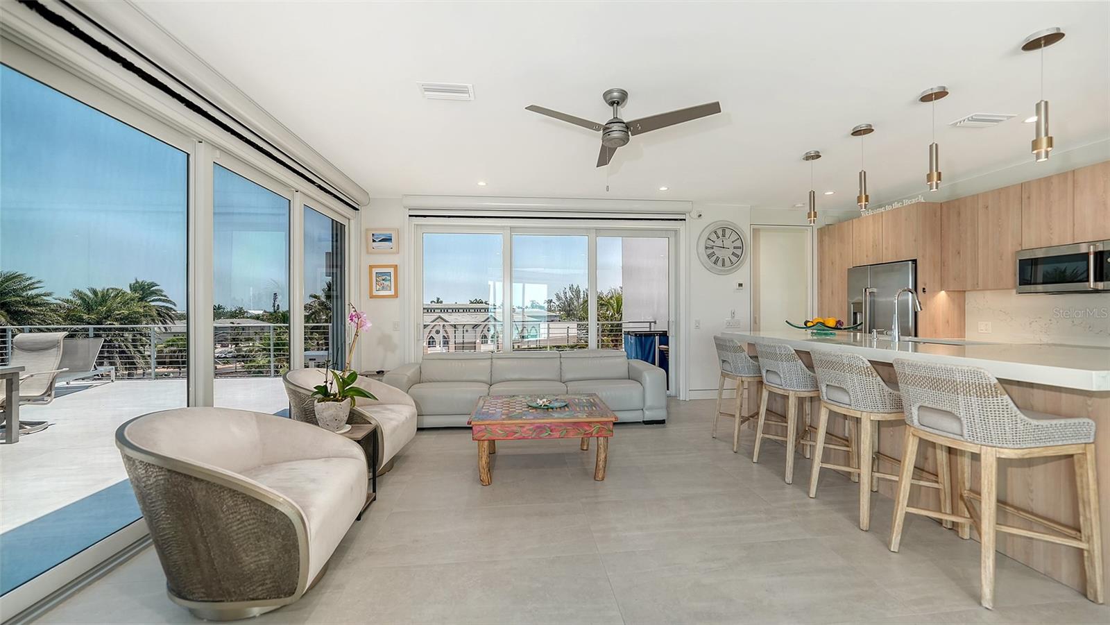 SLEEPY LAGOON - Residential