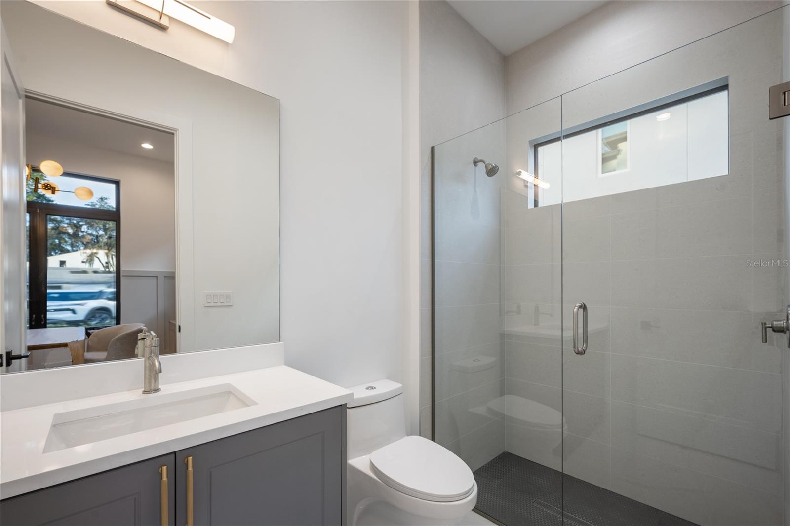 CHARMONT - Residential