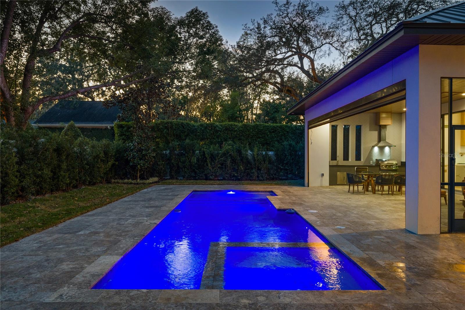 CHARMONT - Residential