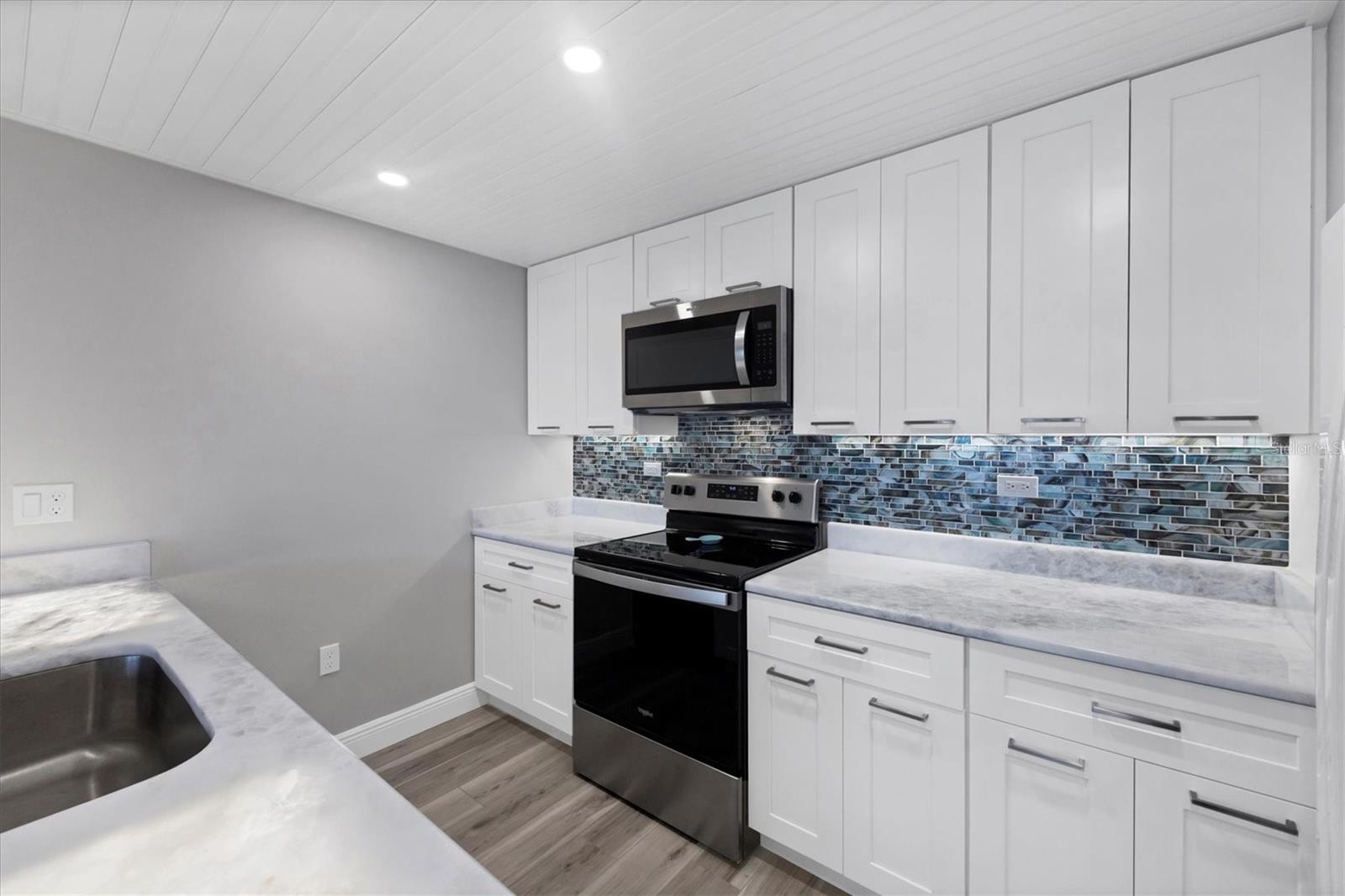 SEA OATS BLDG A - Residential