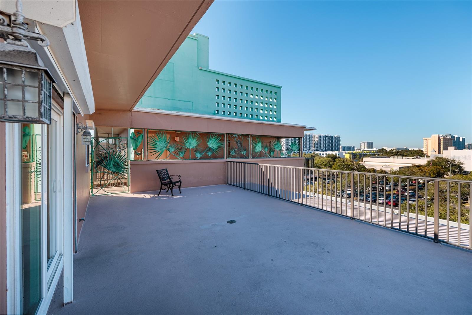 LAKE PALMS APTS CO-OP - Residential