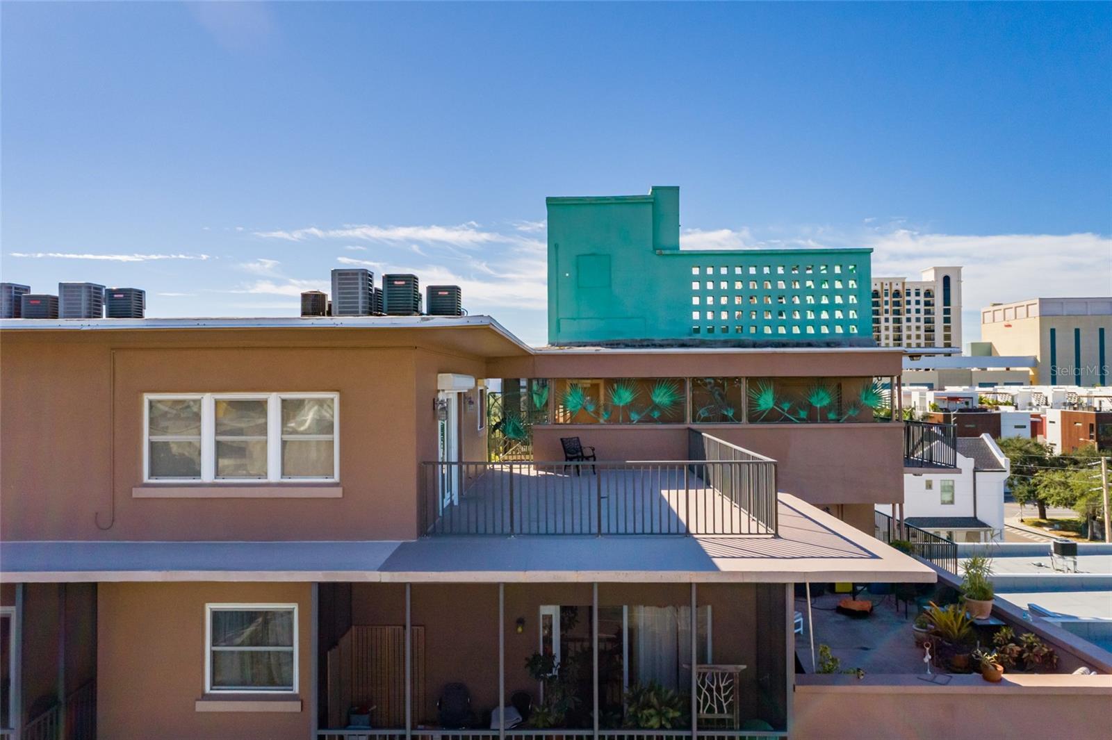 LAKE PALMS APTS CO-OP - Residential