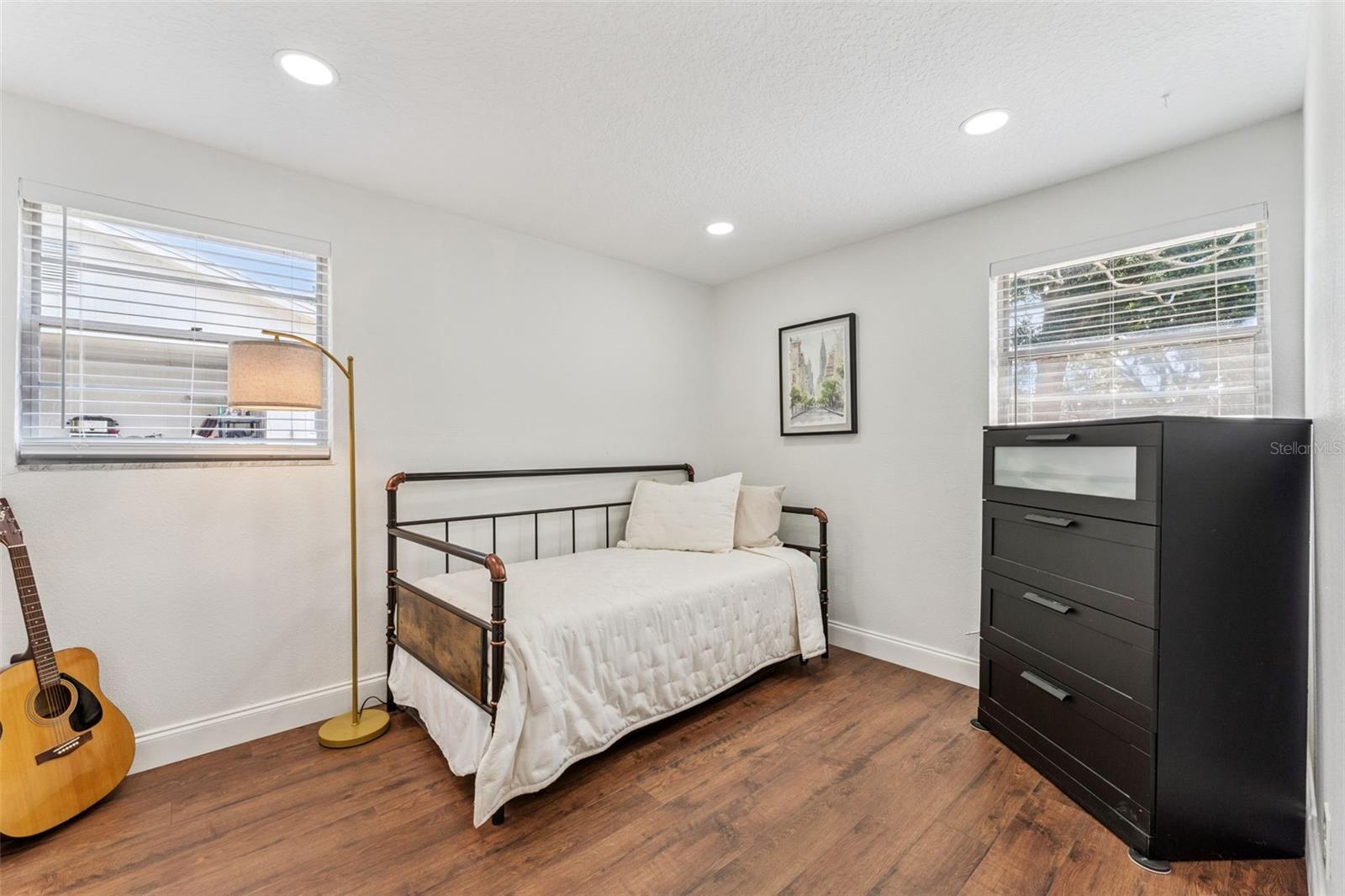 GOLDEN HEIGHTS - Residential