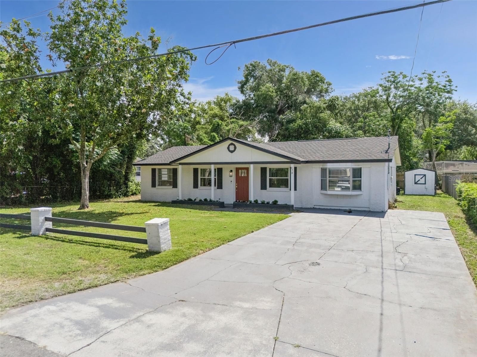 GOLDEN HEIGHTS - Residential