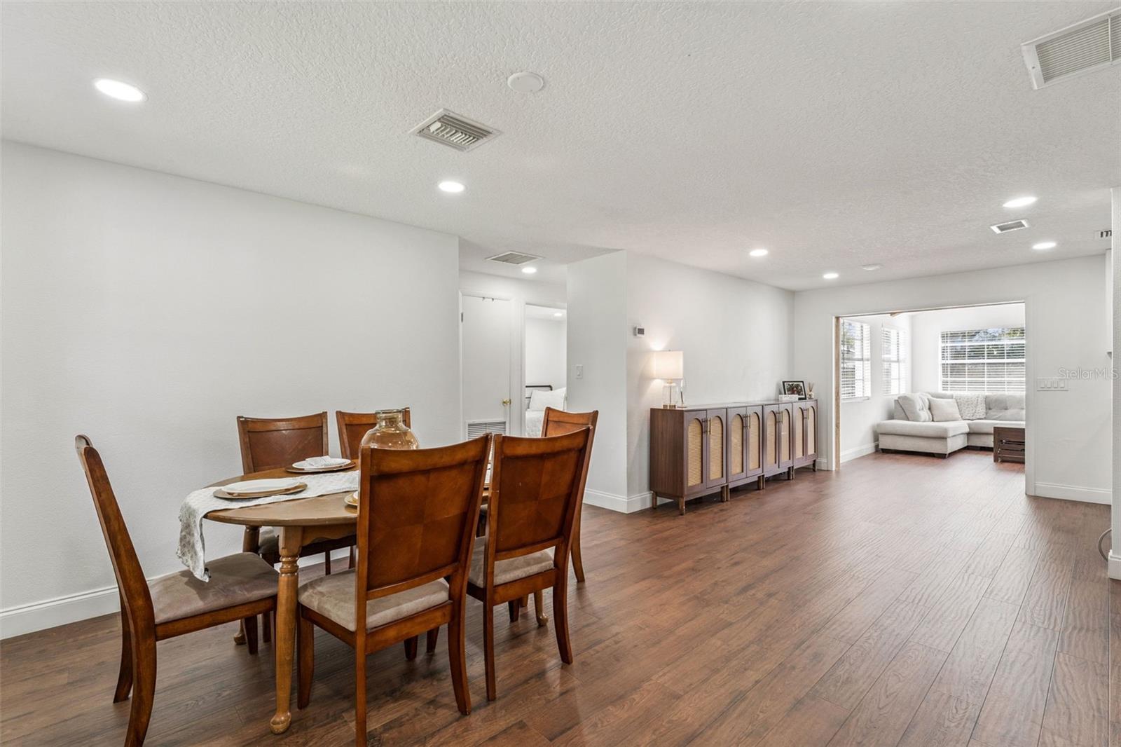 GOLDEN HEIGHTS - Residential