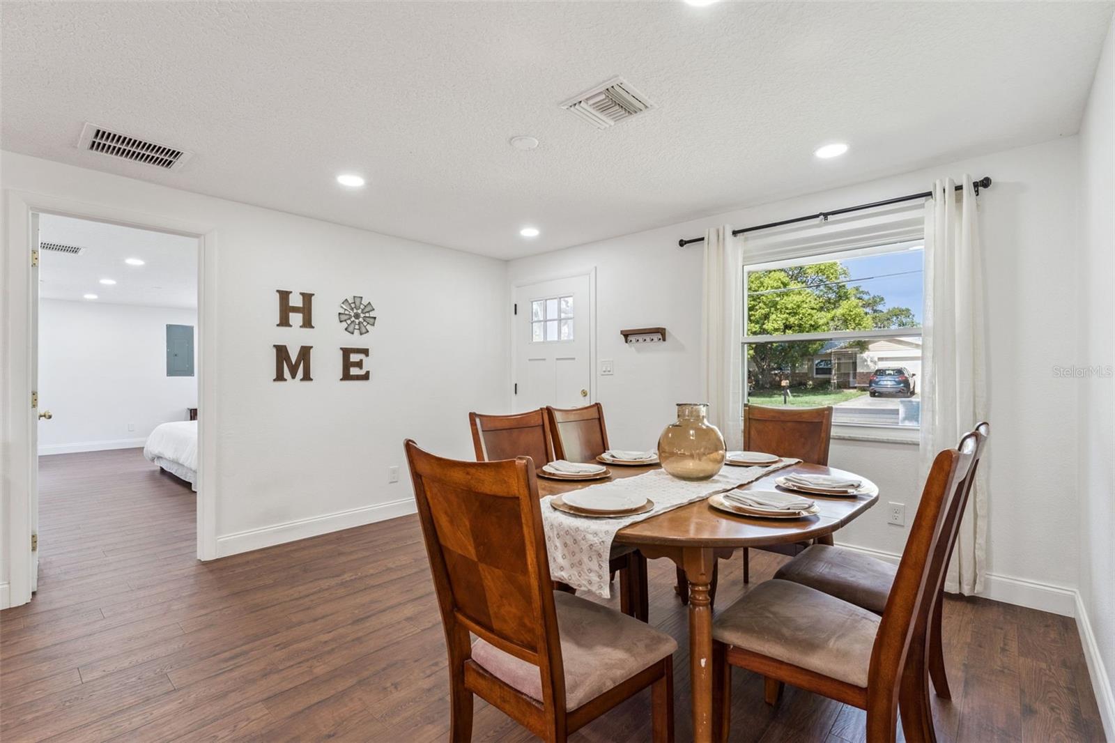GOLDEN HEIGHTS - Residential