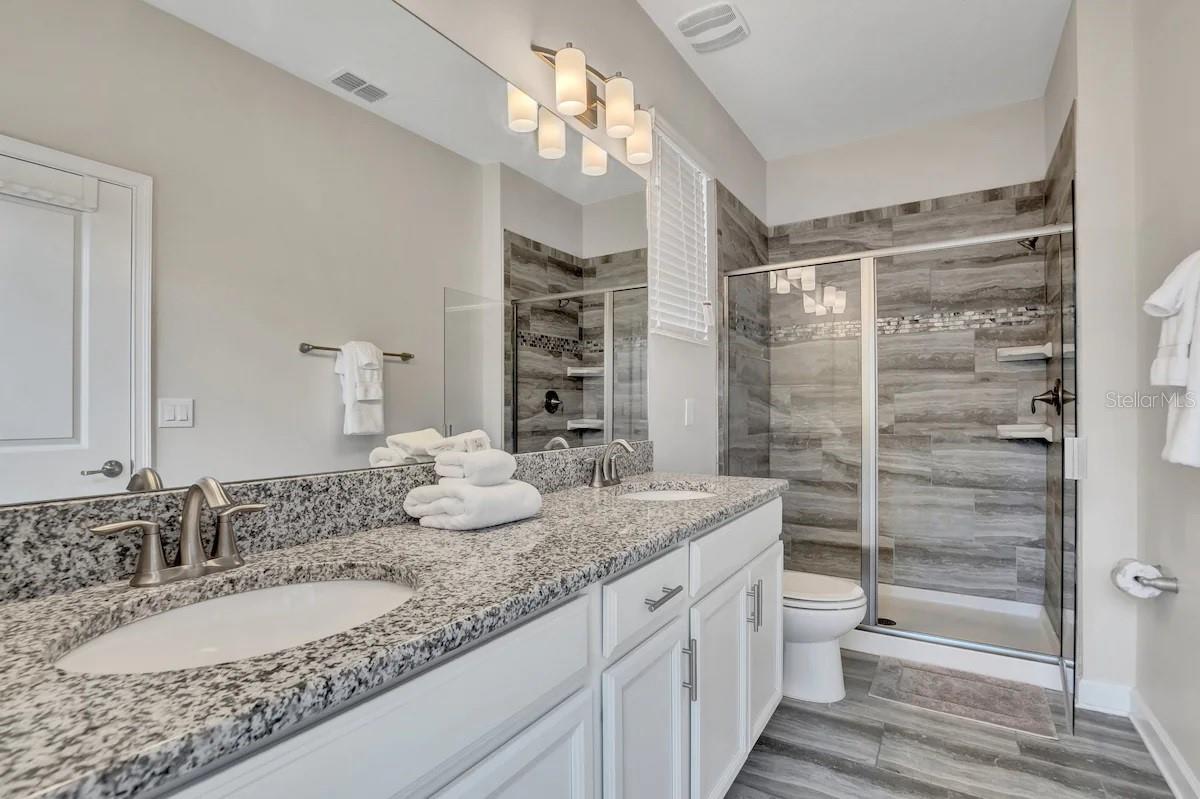 STOREY LAKE - Residential