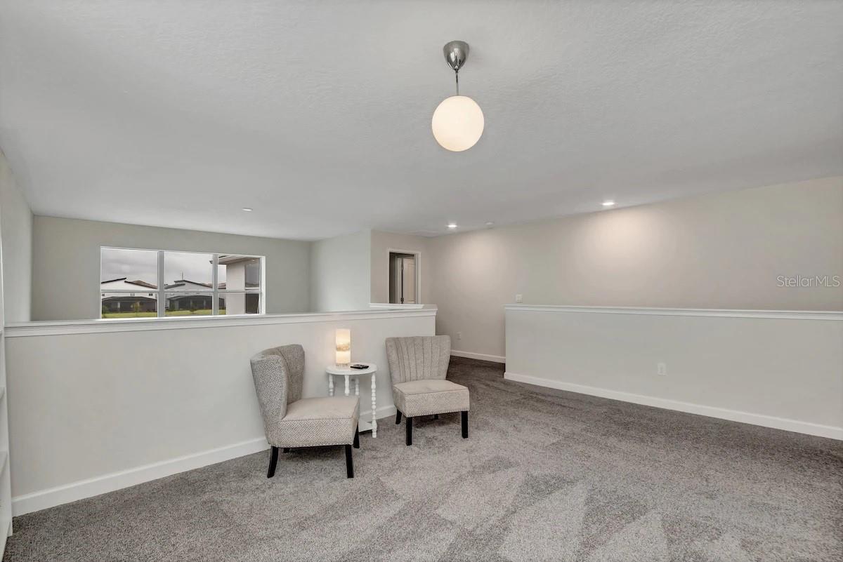 STOREY LAKE - Residential