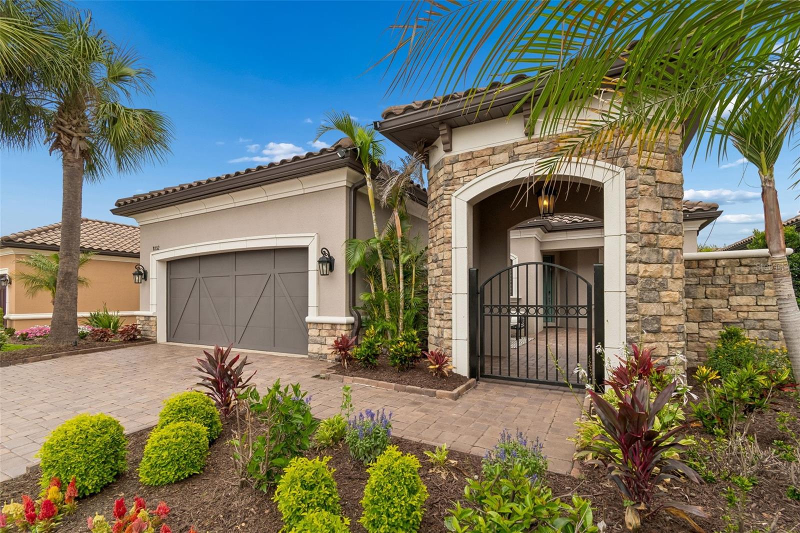 8552 GRAND ALBERATO ROAD