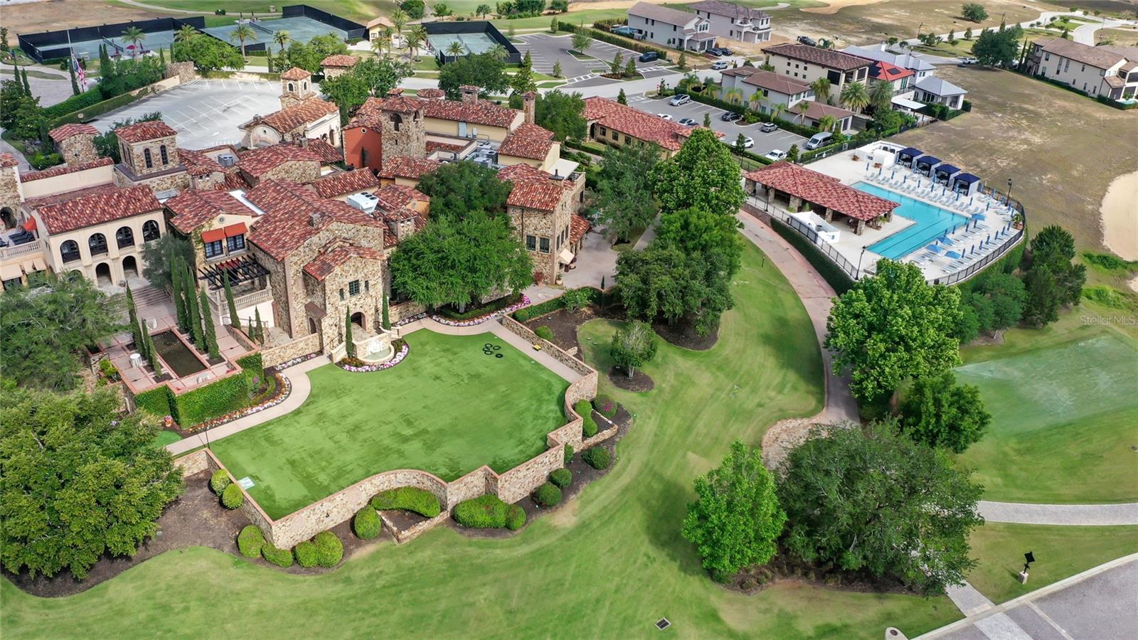 BELLA COLLINA WEST SUB - Residential