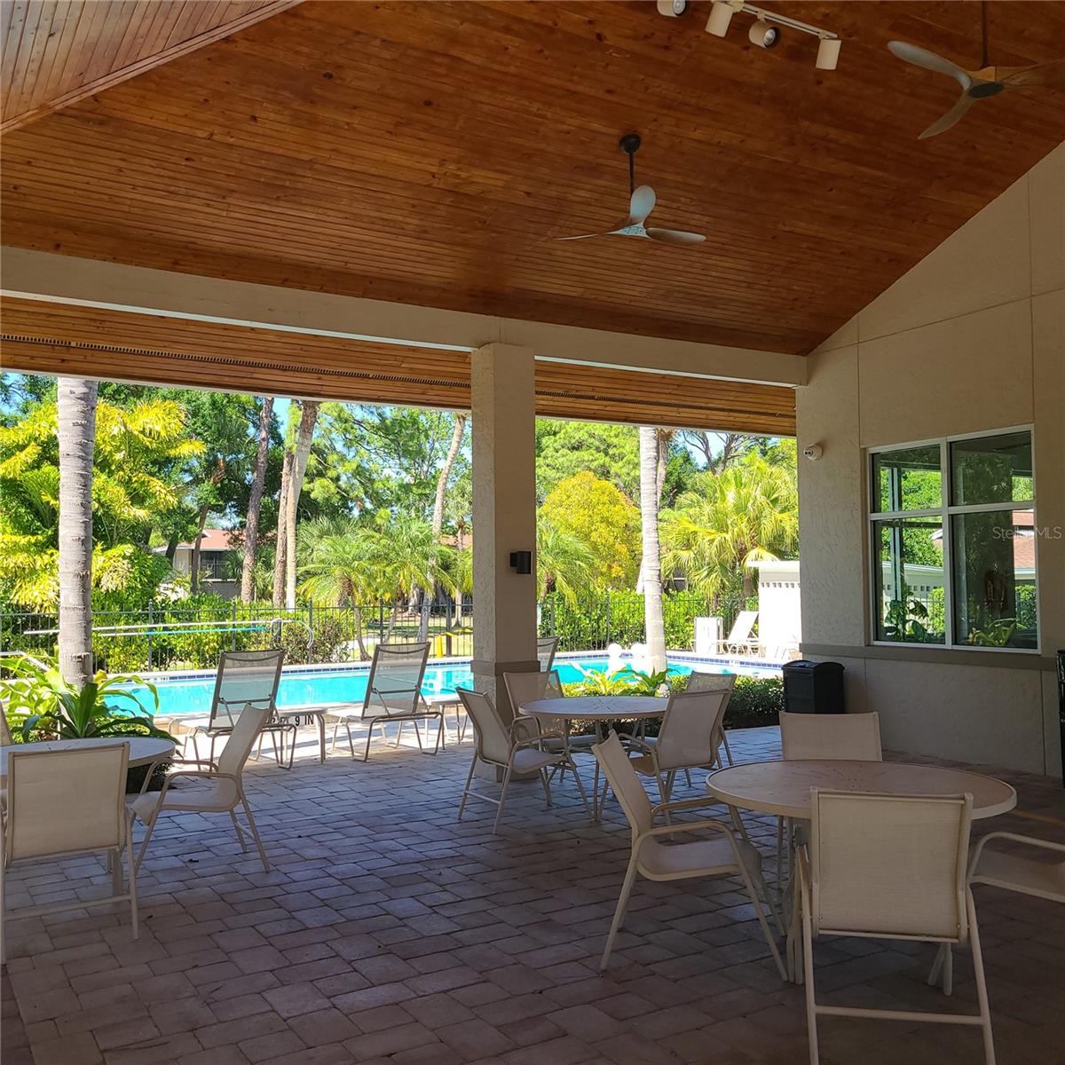PARK VIEW - Residential Lease